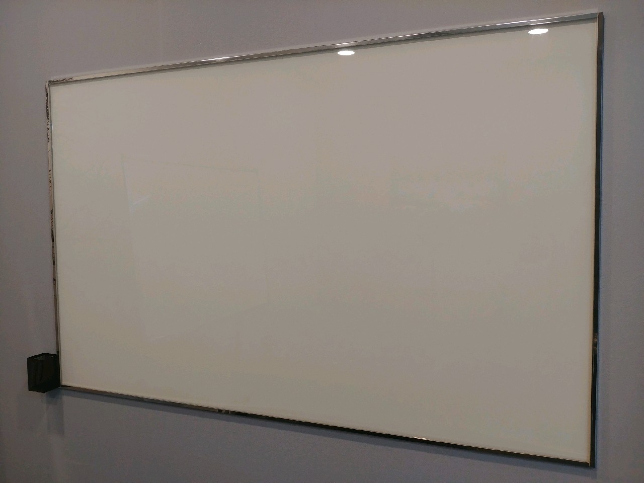 스텐서스몰딩적용유리보드
