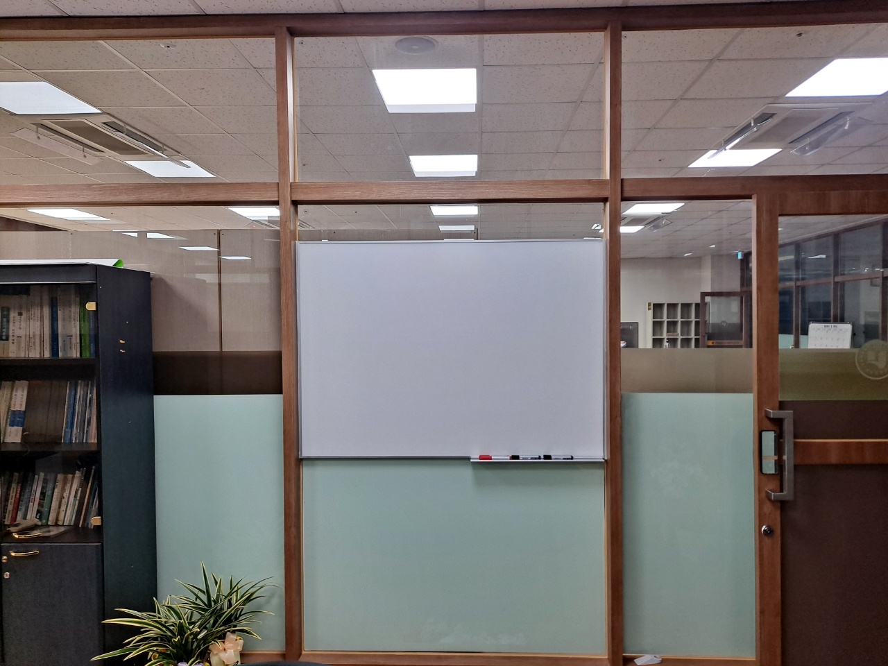 SC-58 저반사스크린 유리보드