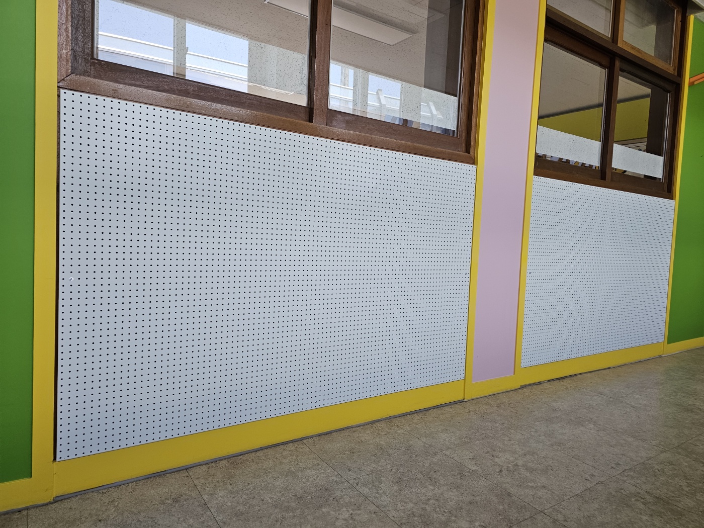 GB-204 타공게시판 색상: 아이보리