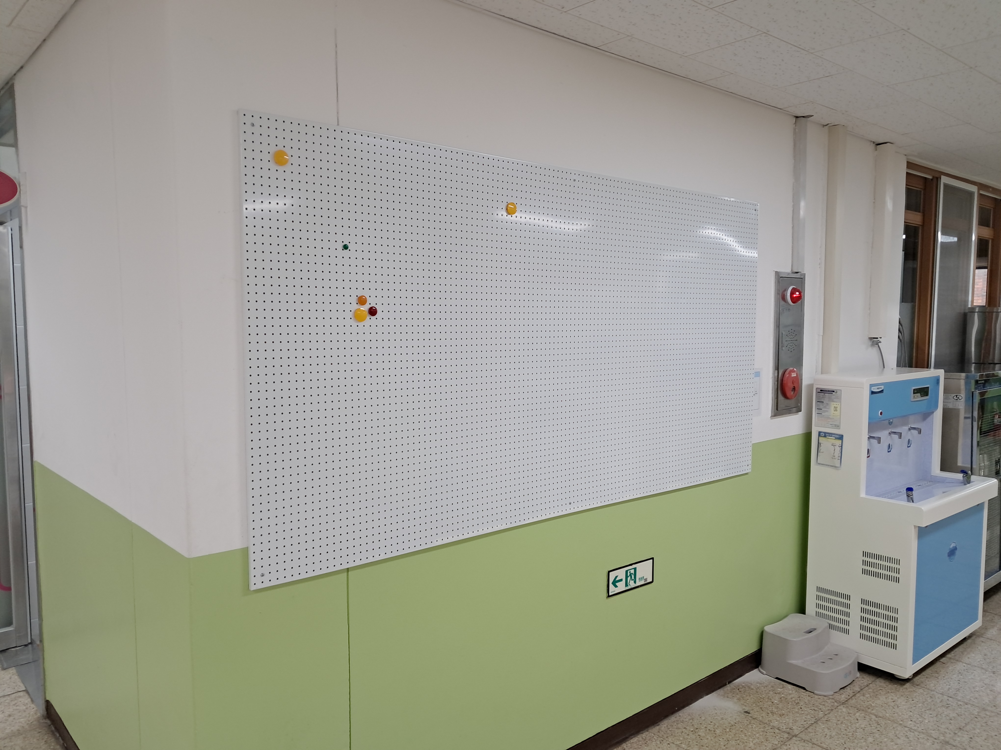 GB-225 타공게시판 색상:백색