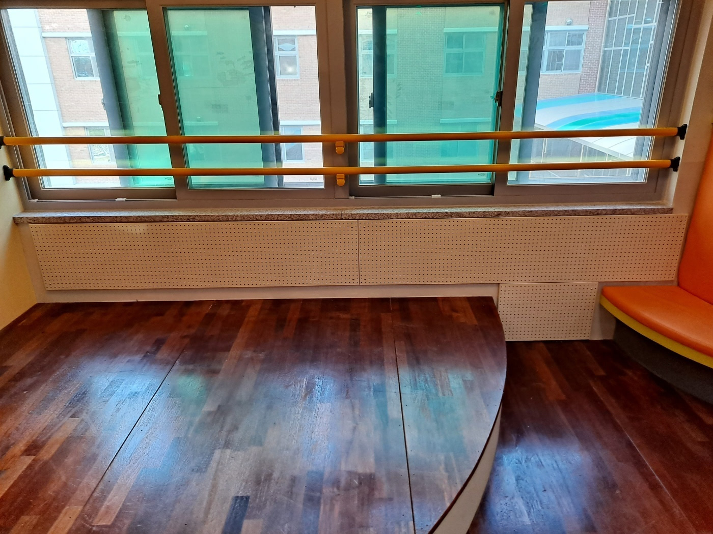 GB-113 타공게시판 색상:아이보리