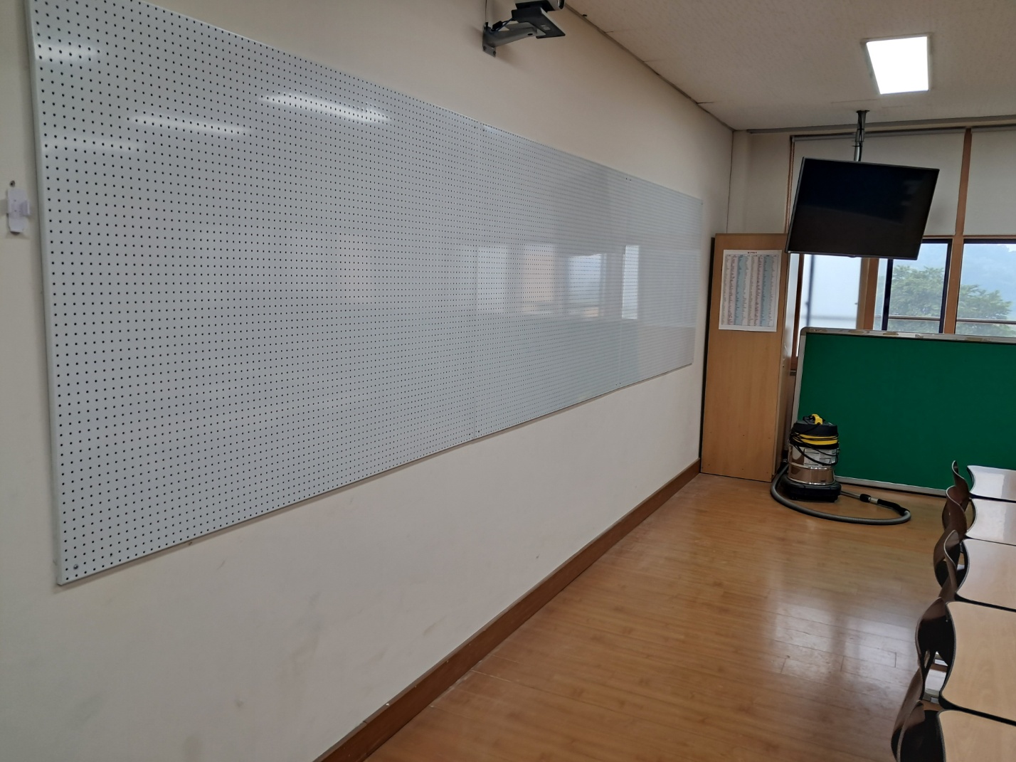 GB-208 타공게시판 색상: 백색