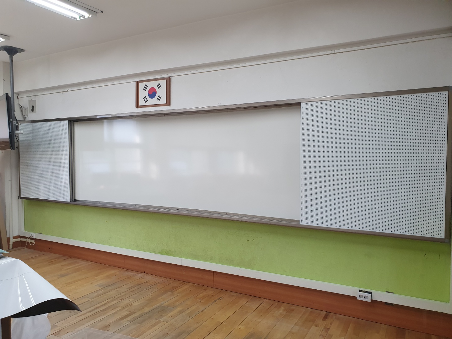 GB-10 타공게시판